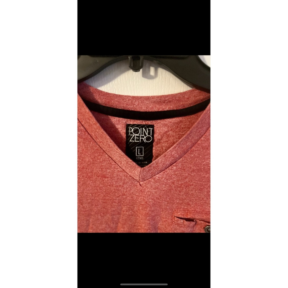Point‎ Zero Mens V-Neck Pocket T-Shirt Heathered Red Casual